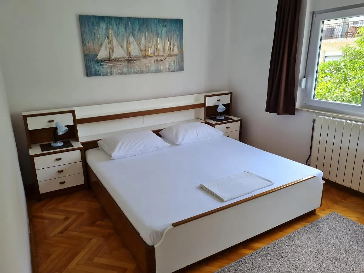 Apartments Sara Trogir 0*,  Croatia