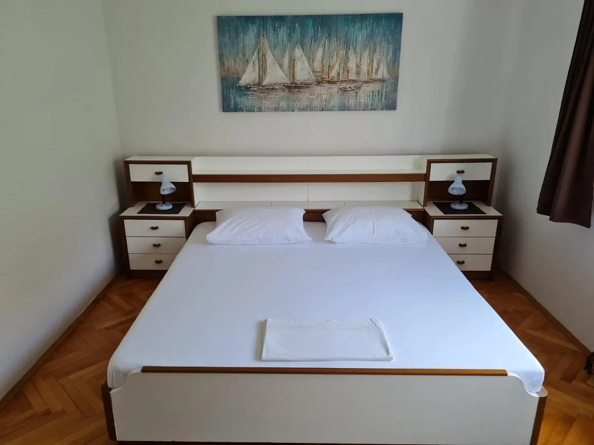 Apartments Sara Trogir Croatia