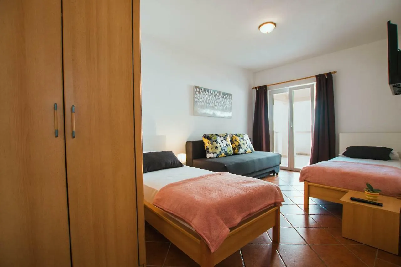 Apartments Sara Trogir