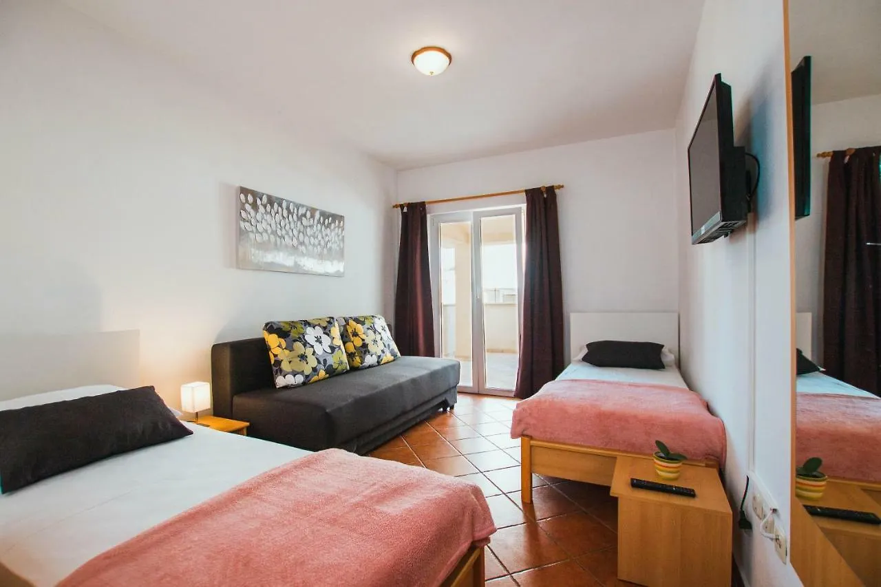 Apartments Sara Trogir