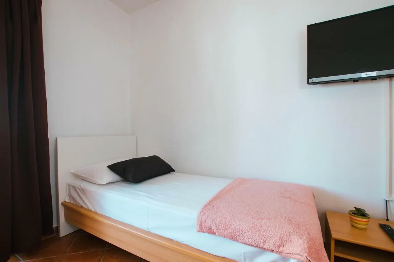 Apartments Sara Trogir Croatia