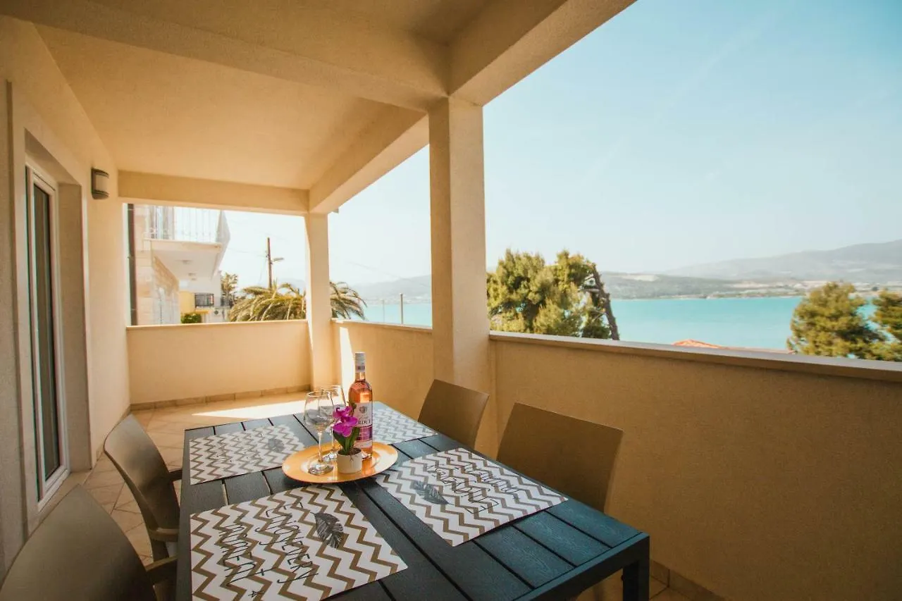 Apartments Sara Trogir Croatia